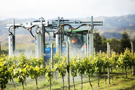 Vineyard Spraying WinePro 2024